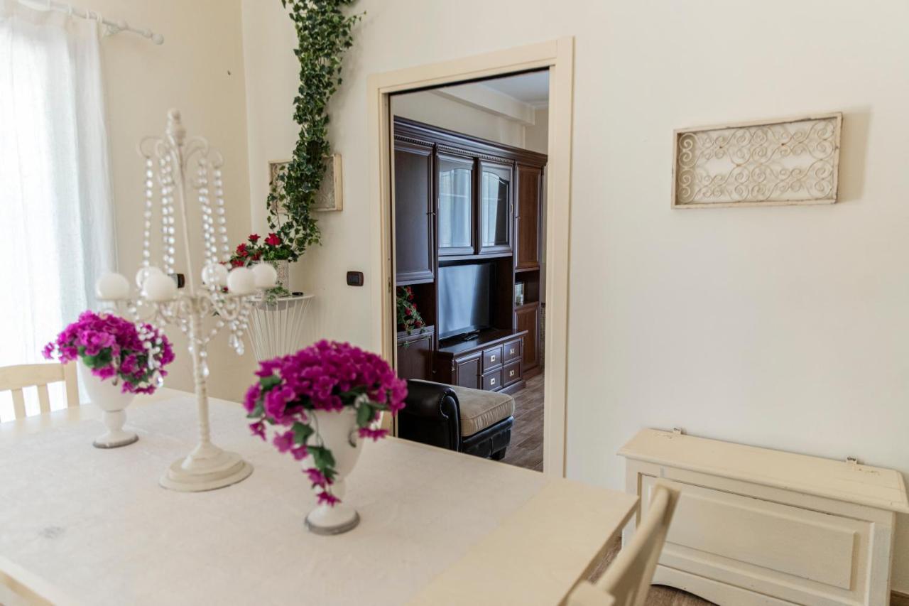 Villa Laoconte Piscina, Jacuzzi E Biliardo Canicattì Exteriör bild