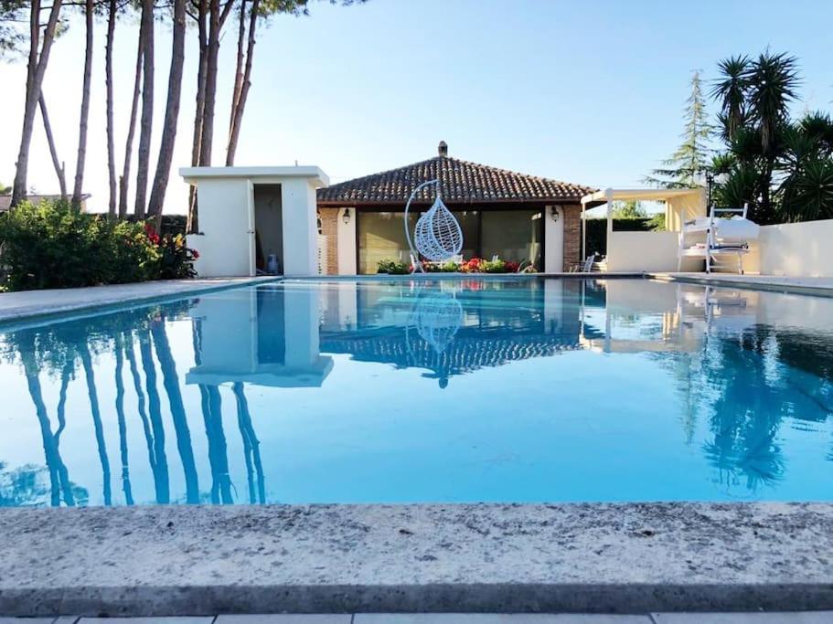 Villa Laoconte Piscina, Jacuzzi E Biliardo Canicattì Exteriör bild